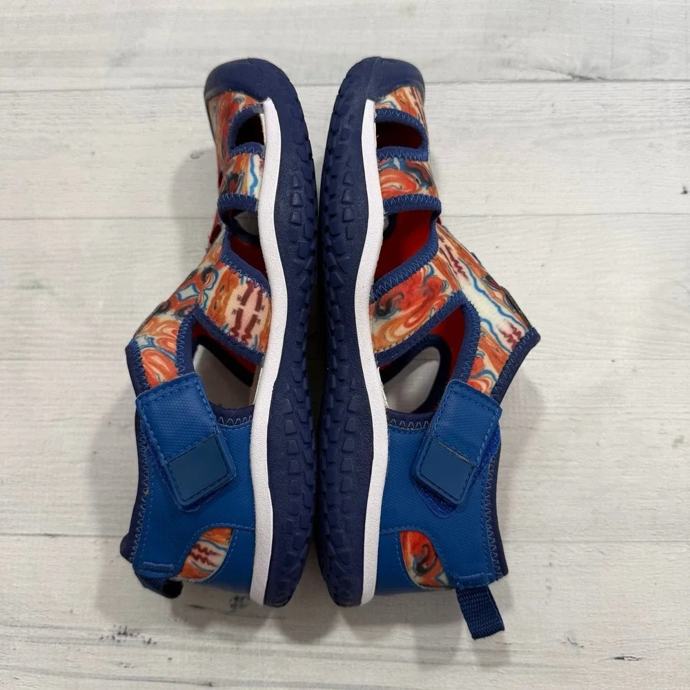 Keen youth stingray